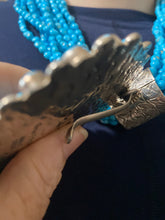 The sleeping beauty, magnificent necklace