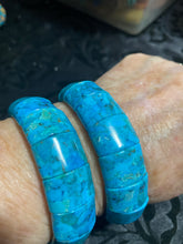 Stretch Kingman bangle bracelet