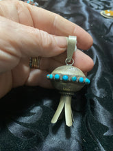 “Simple Squash Bloom” pendant