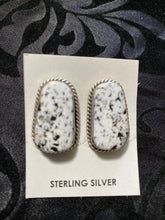 White Buffalo Lace/ EK LONG OVALS
