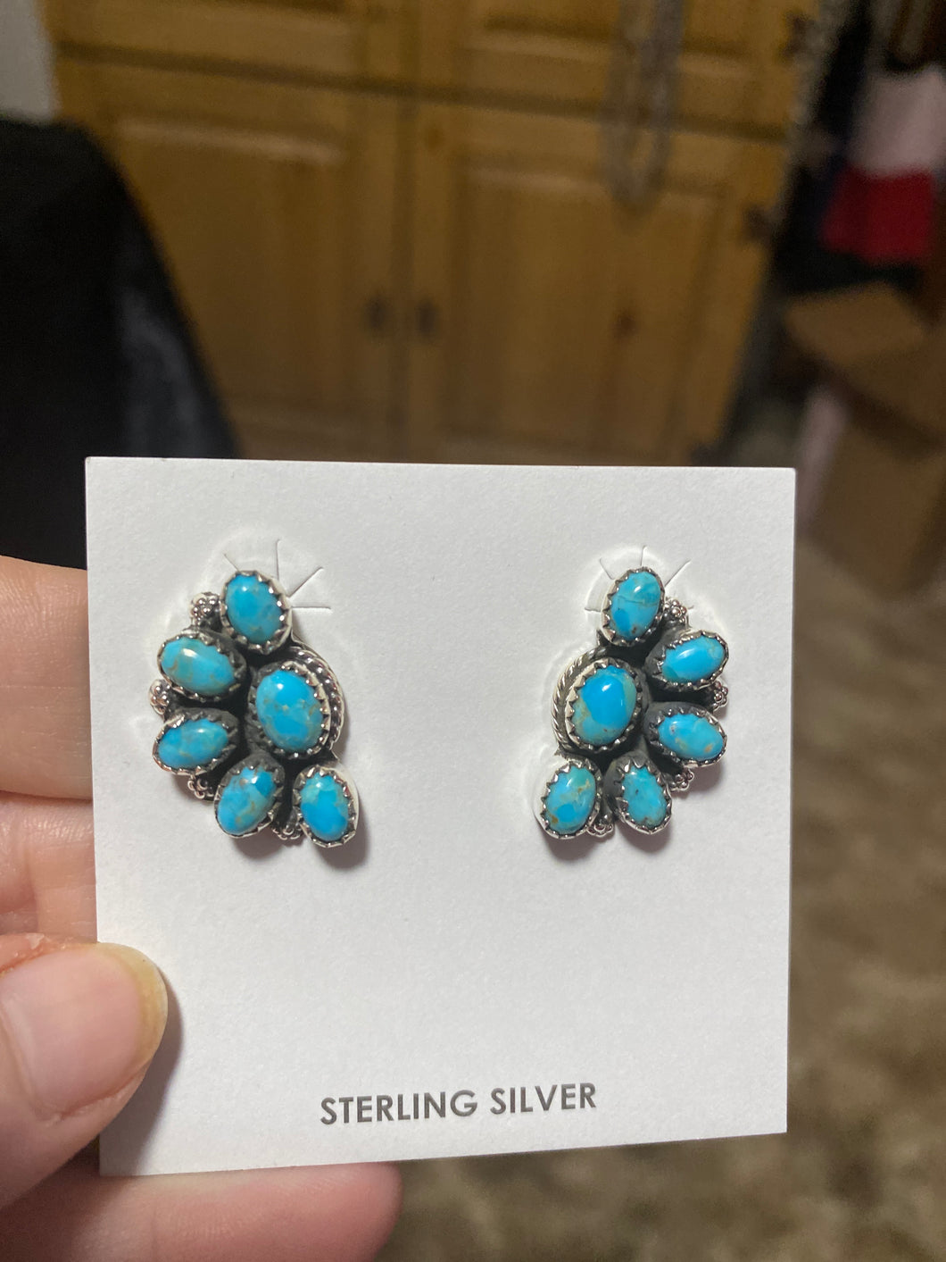 Kingman turquoise small cluster studs