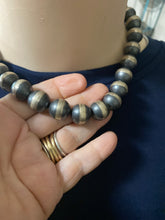Sterling silver 14 MM 16 inch ￼Navajo pearls