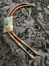 Tommy singer Bolo ￼