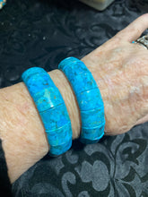 Stretch Kingman bangle bracelet