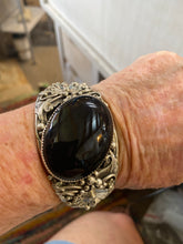 The BIG black onyx  Big sister
