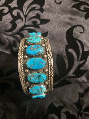 The Vintage Turquoise bracelet!