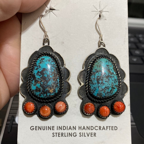 Turquoise and Spiny Oyster 