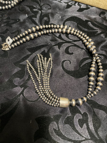 Navajo pearls Tassel necklace 20 inches