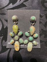 The green chandelier dangle Queen