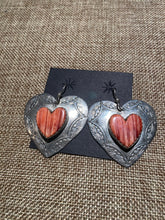 Spiny oyster heart earrings