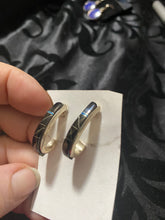Oval Hoop earrings