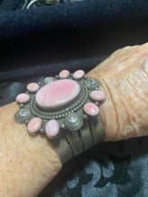 Sterling Silver bracelet with pink conch shell.