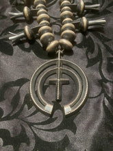 Vintage, heavy sterling silver squash with a large naja NECKLACE
