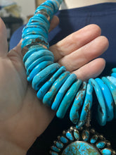 “THE GIGANTIC QUEEN,” necklace! 24 inches plus a 4 inch pendant!