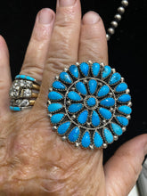 The Round Petit Point ring
