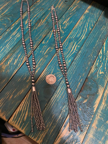 3-8 mm Navajo Pearl Tassel necklace 20 inches