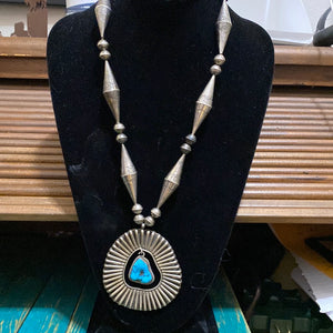 Large vintage diamond shaped tube bead necklace!