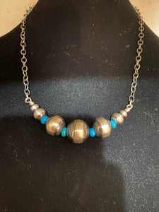 The Navajo Pearl/turquoise chocker