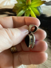 Black onyx heart pendant