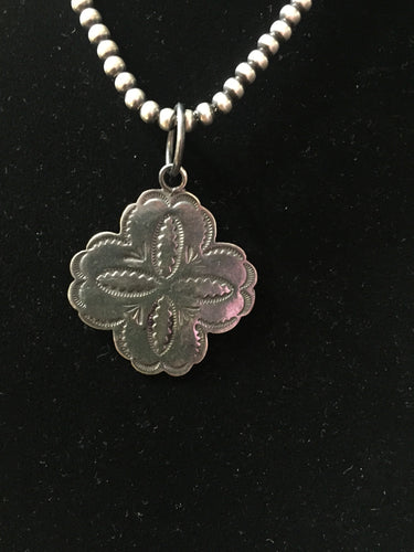 Oxidized charm //heart or clover