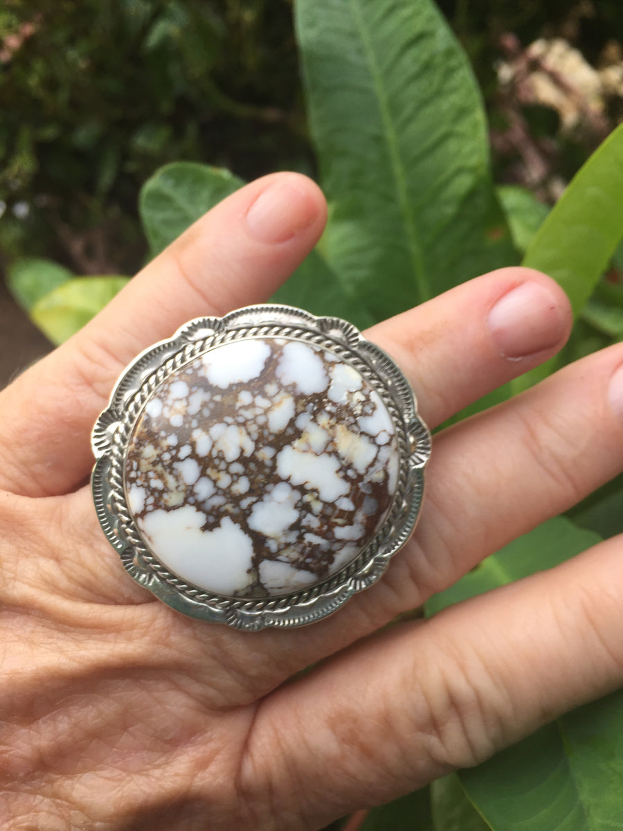 Round circle shaped Wild horse stones ring – The Turquoise People