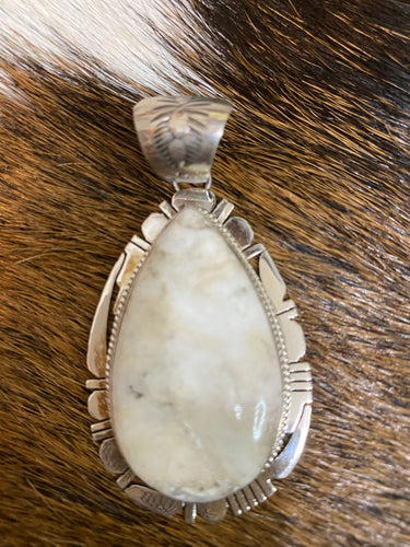 Classic White Buffalo pendant