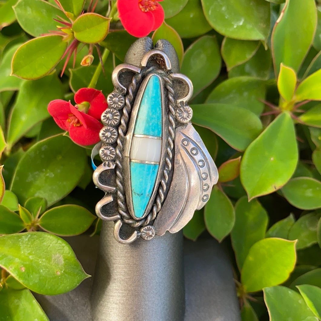Vintage inlay Turquoise and white agate