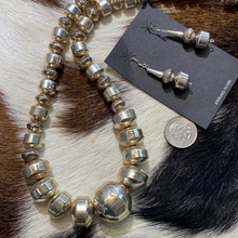 The multi shaped sterling silver Bead princes necklace