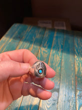 Bear claw ring