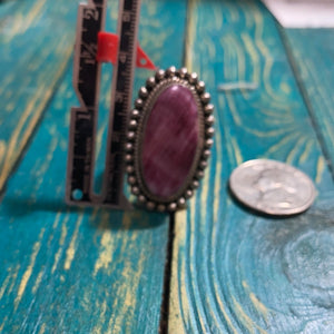 Perfect oval purple spiny oyster ring
