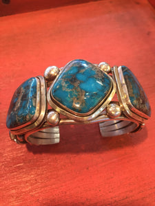 Vintage Ben Begaye kingman bracelet