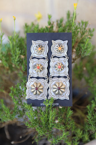 Spiny Oyster Snake Eye Concho Earrings