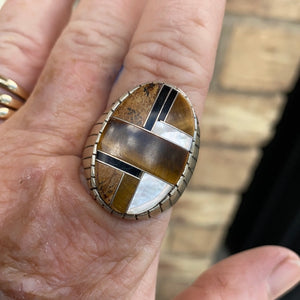The brown inlay ring