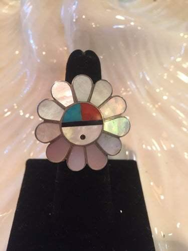 Mother of pearl sun face ring